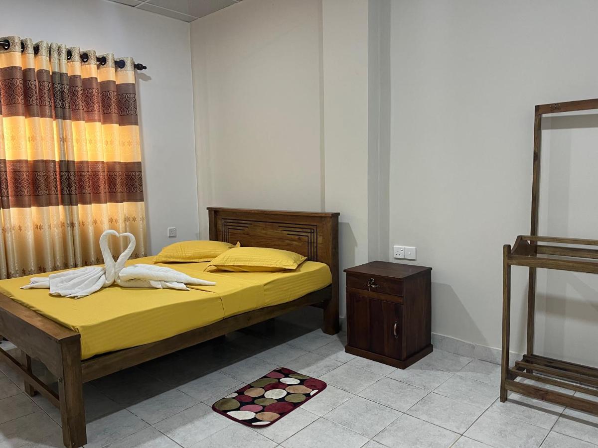 The Lake Round Guest House Kandy Dış mekan fotoğraf